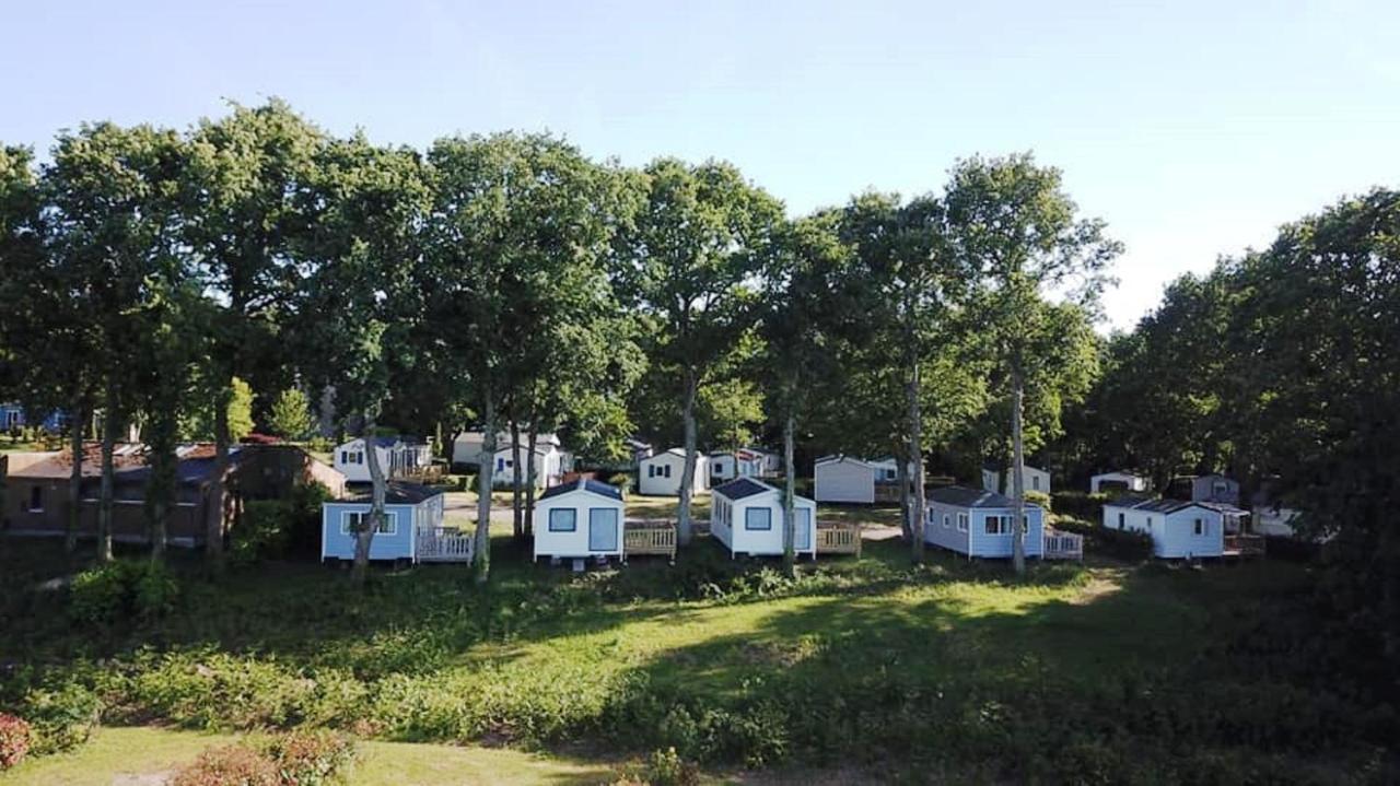 Camping Le Balcon De La Baie Saint-Marcan Екстер'єр фото
