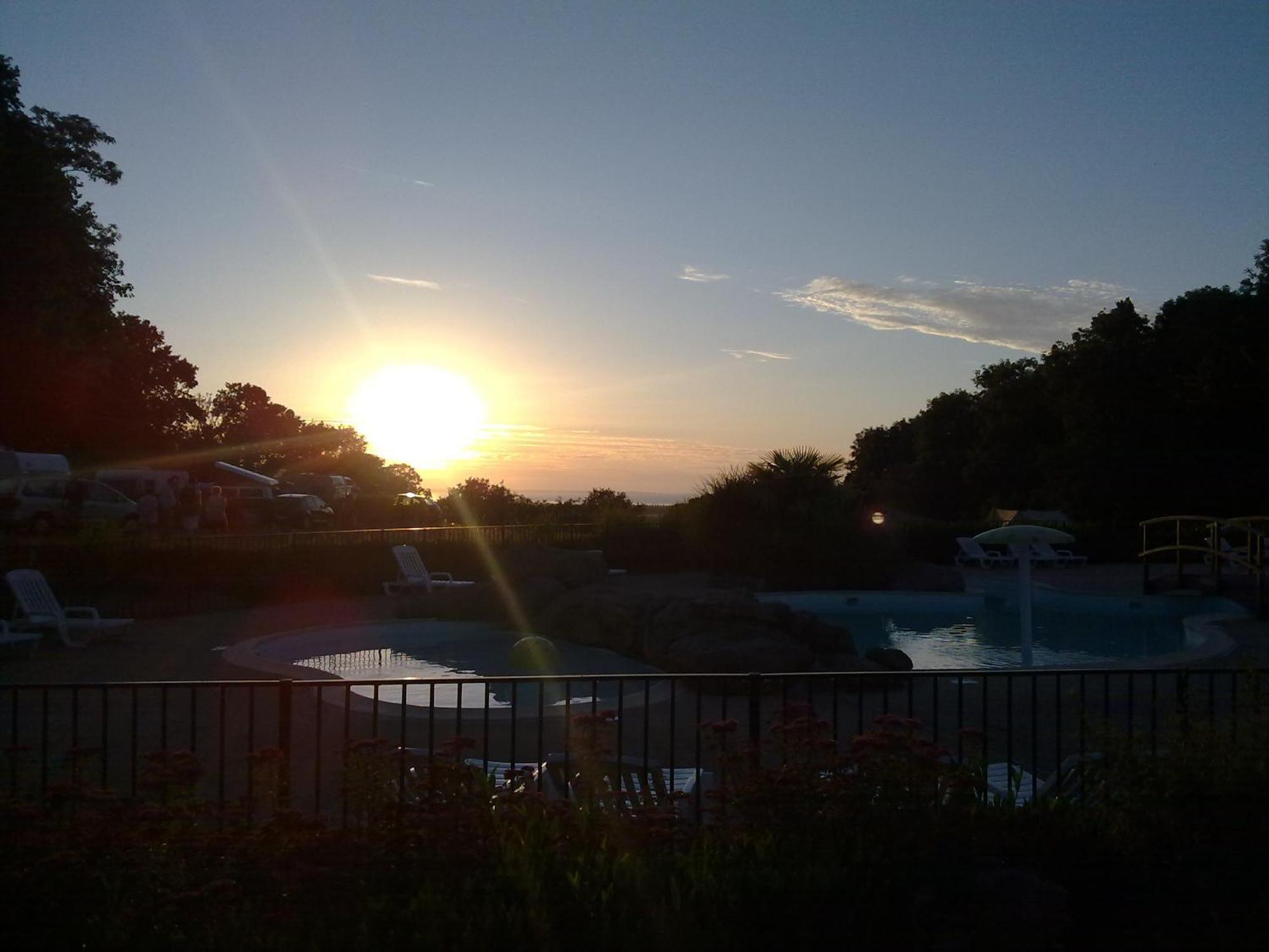 Camping Le Balcon De La Baie Saint-Marcan Екстер'єр фото