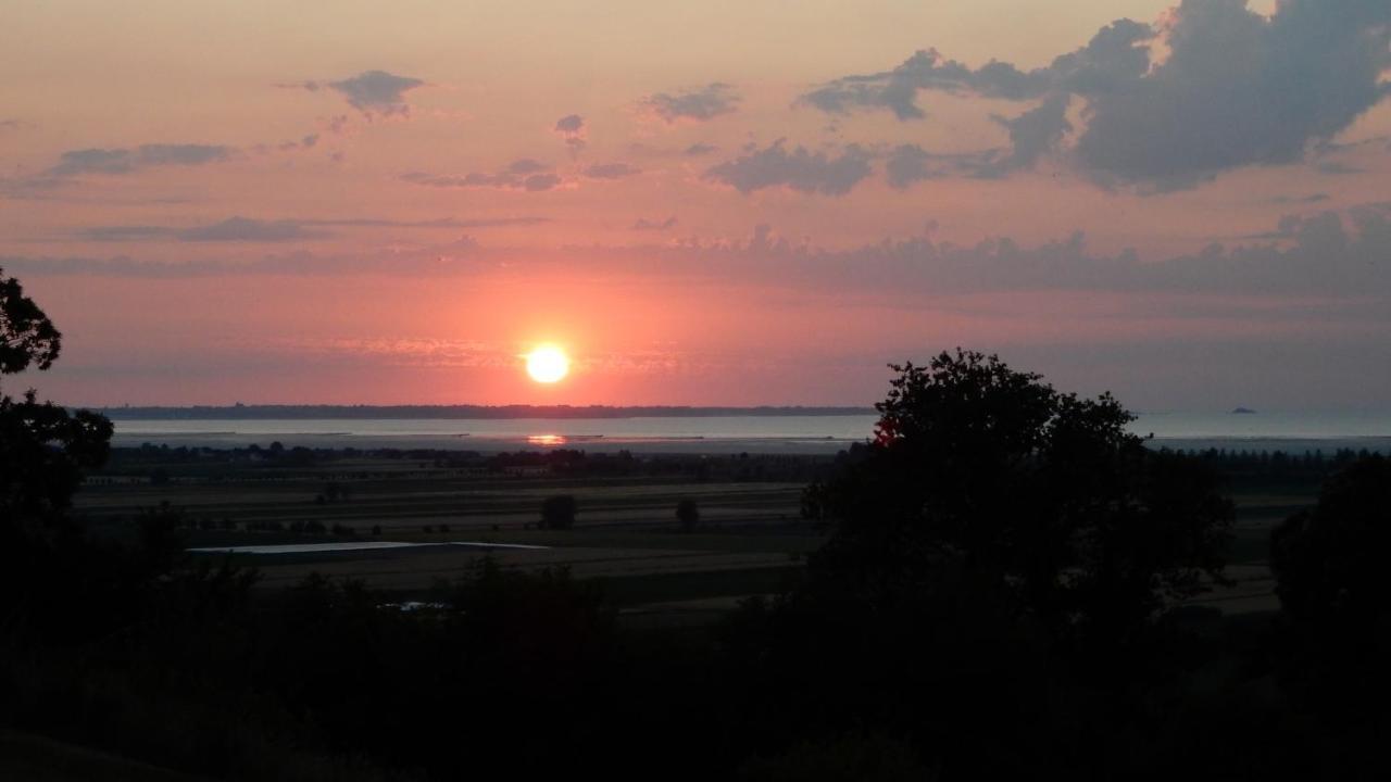 Camping Le Balcon De La Baie Saint-Marcan Екстер'єр фото