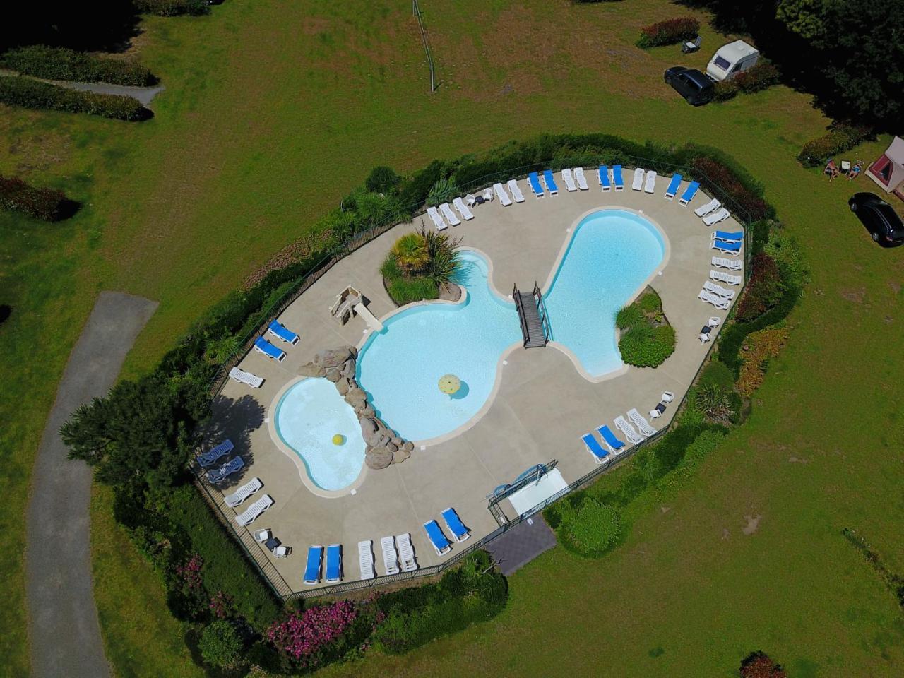 Camping Le Balcon De La Baie Saint-Marcan Екстер'єр фото